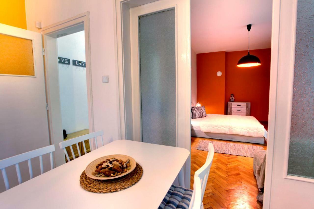 Terrace Home - Three Bedrooms City Center Plovdiv Kültér fotó