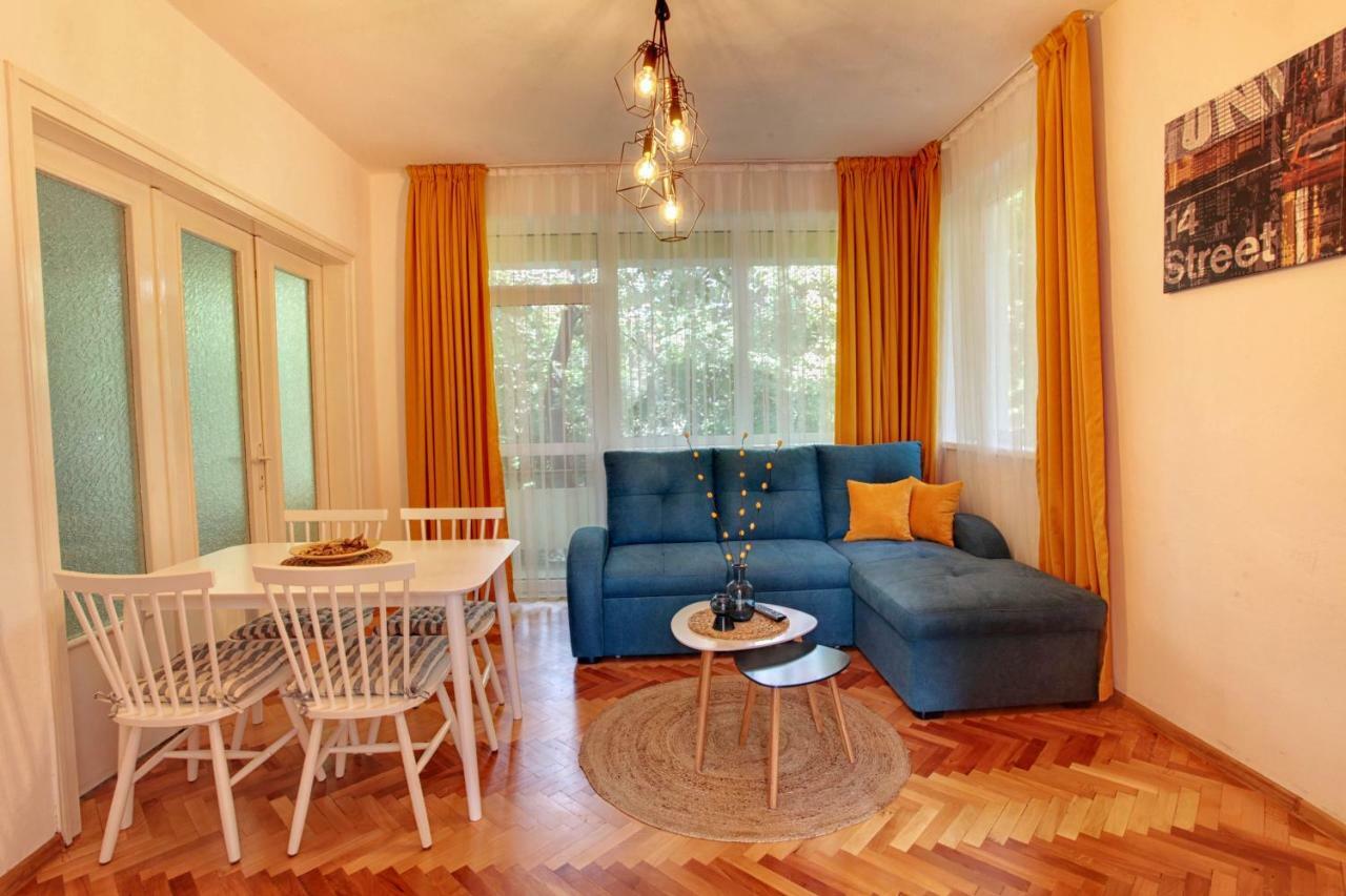 Terrace Home - Three Bedrooms City Center Plovdiv Kültér fotó