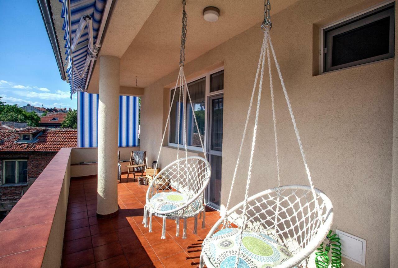Terrace Home - Three Bedrooms City Center Plovdiv Kültér fotó